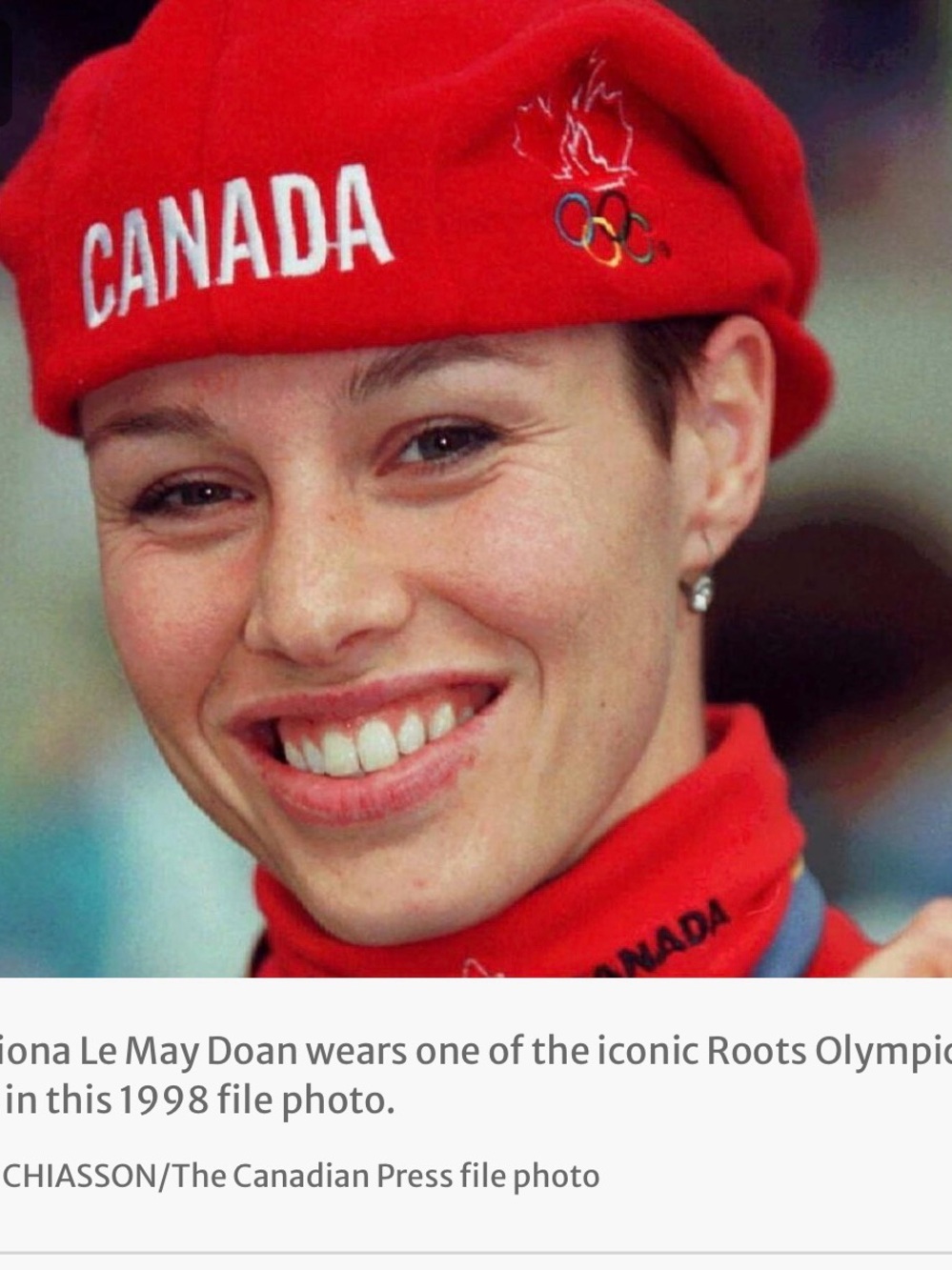 1998 Vintage Roots Team Canada Fleece Beret Hat